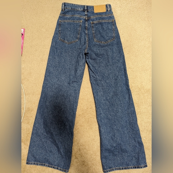SOLD - High waist wide leg jeans - Picture 3 of 3